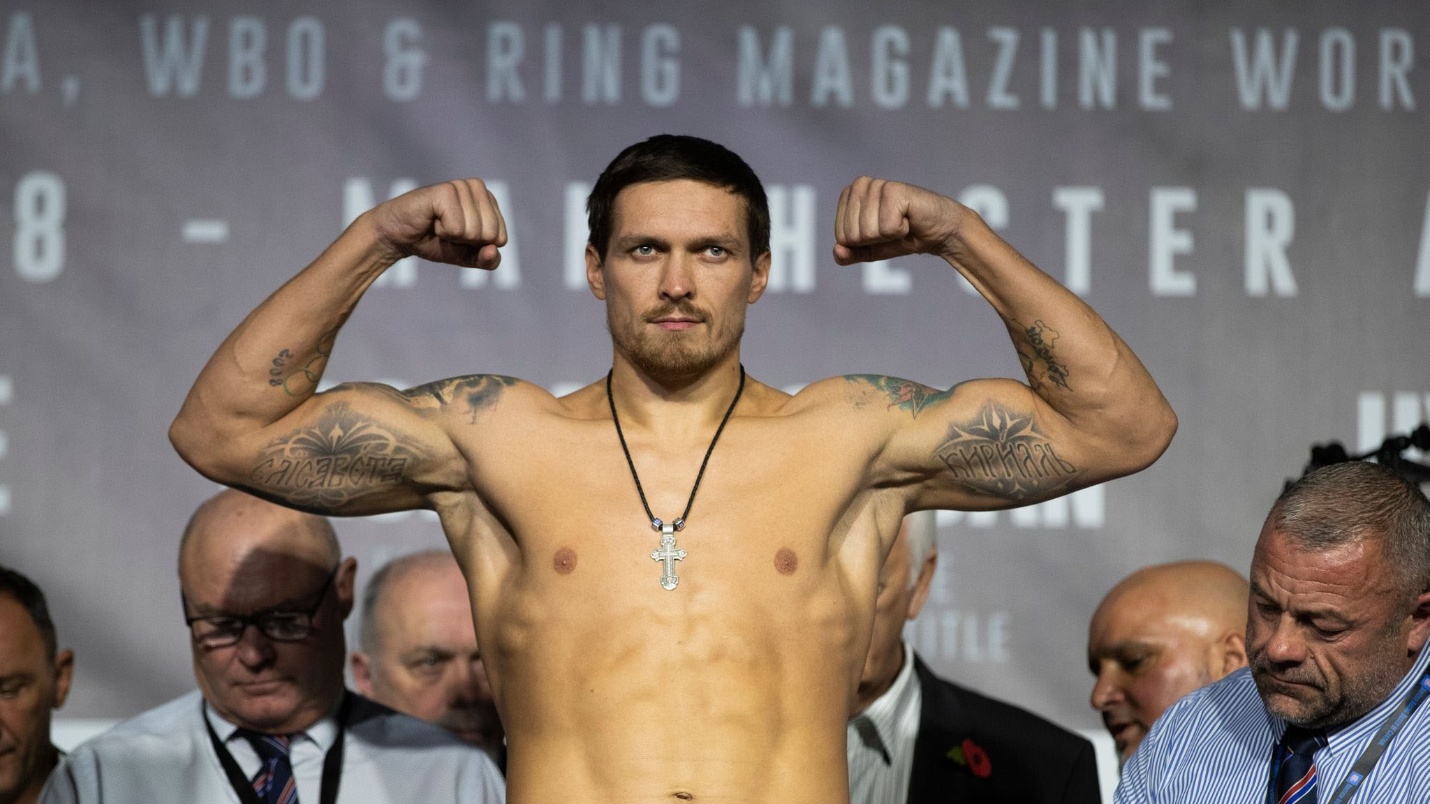 Oleksandr Usyk Oleksandr Oleksandrovych Usyk (/??sik/; OO-seek; Ukrainian: ?????????? ?????????????? ?????; born 17 January 1987) is a Ukrainian professional boxer. ...